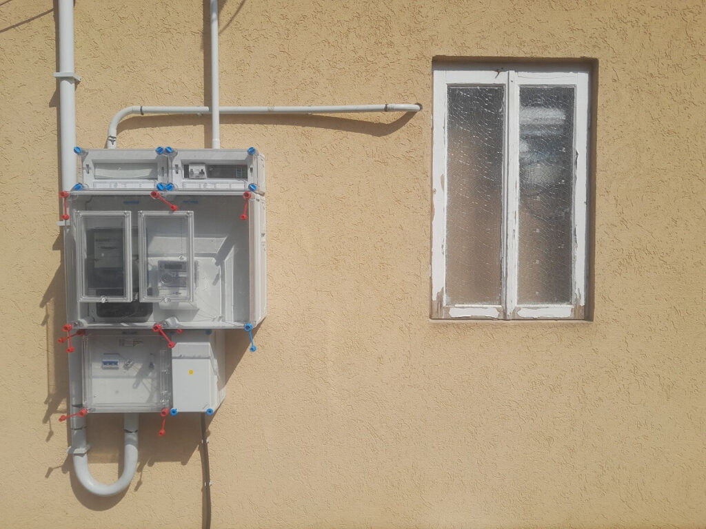 villanyszerelés és mérőhely szabványosítás